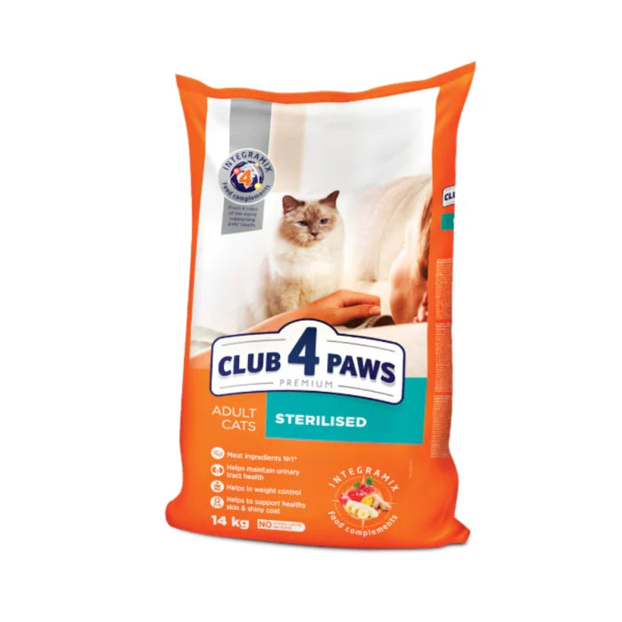 Hrană uscată premium Club 4 Paws Adult Cat Sterilized cu pui, pentru pisici sterilize, 14kg